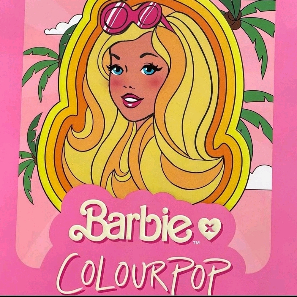 Malibu Barbie Hand Mirror - Picture 6 of 11